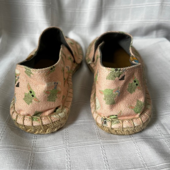 Ubuntu x Star Wars Grogu The Child Afridrilles Slip-On Shoes 7.5 Wide - Picture 3 of 13